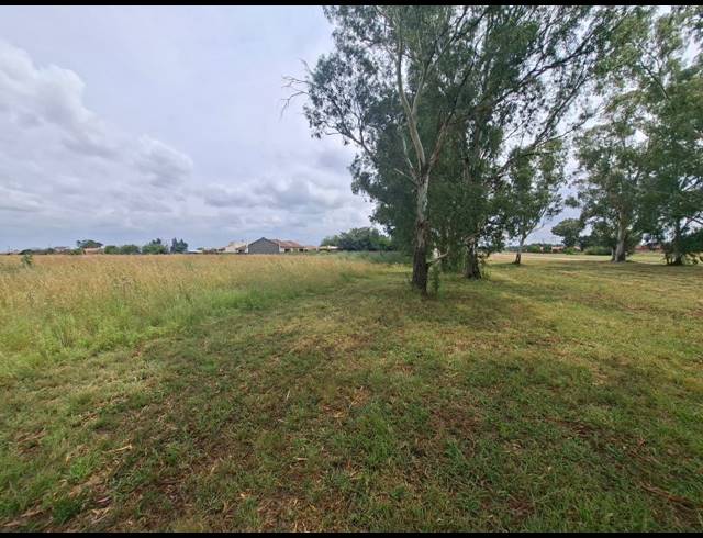 4,218M² VACANT LAND FOR SALE IN HENLEY ON KLIP